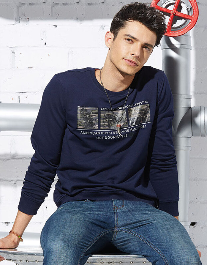 战地风尚，活力型格 2016秋季男士宽松战地吉普卫衣穿搭指南